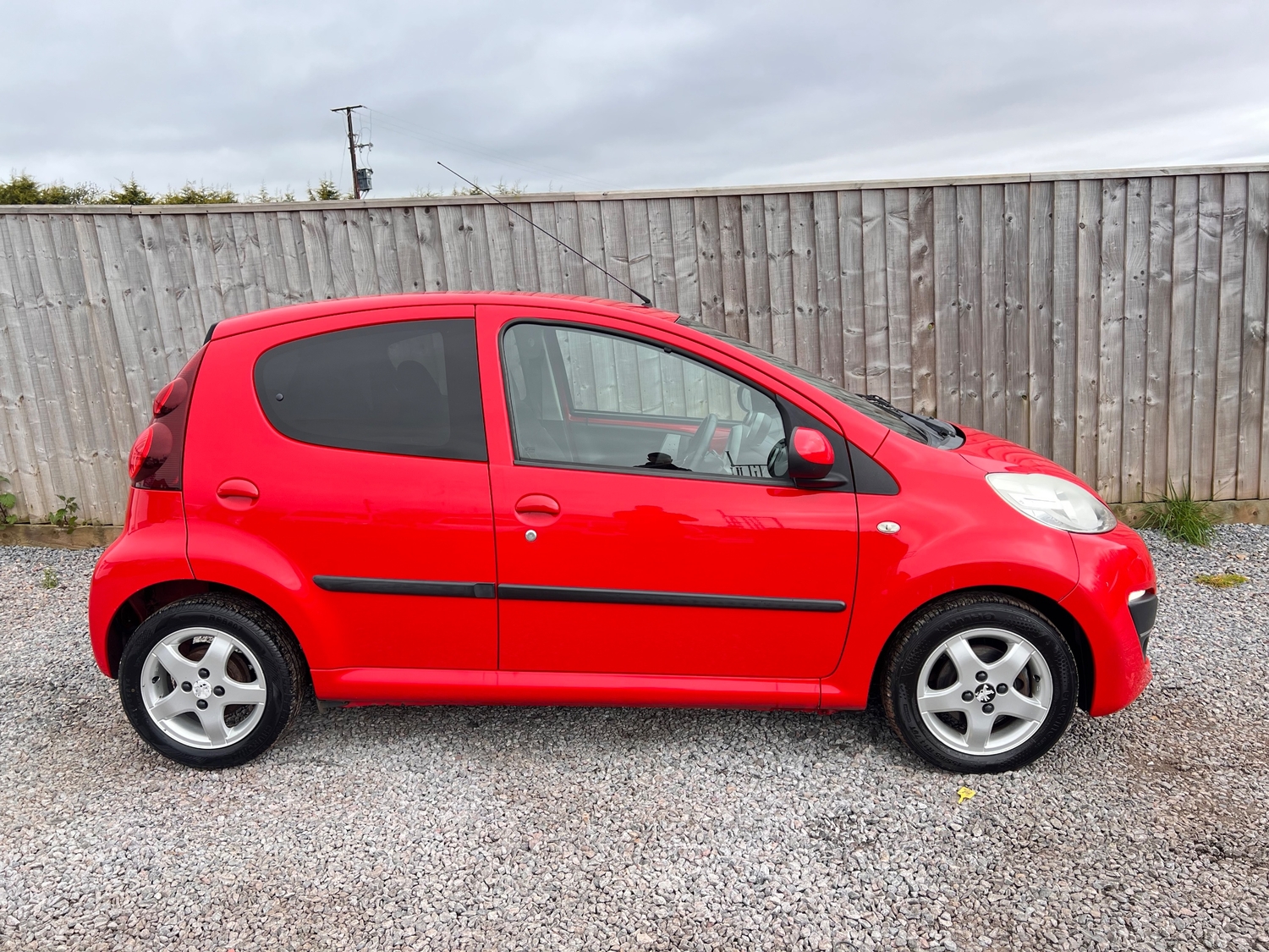Peugeot 107 2014 - Cars
