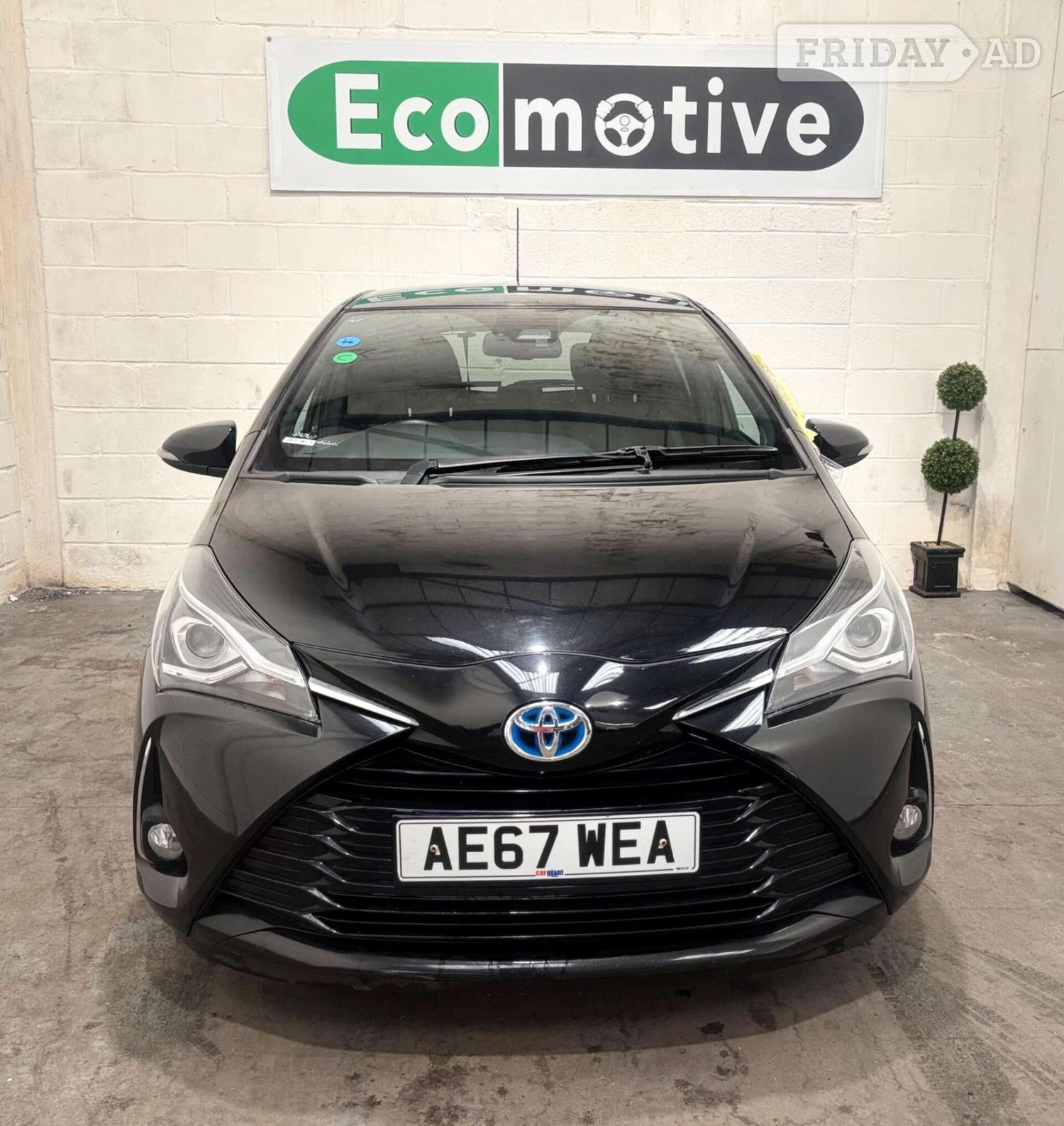 Toyota Yaris 2017 - Cars