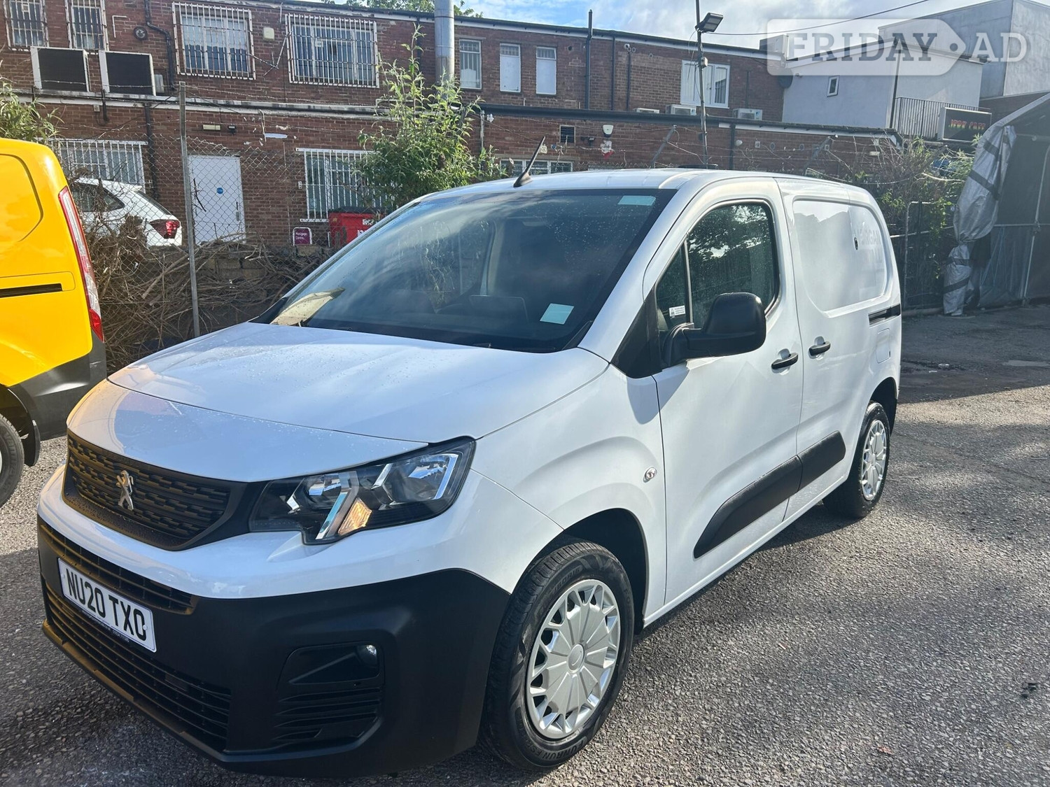 Peugeot Partner 2020 in Rochester