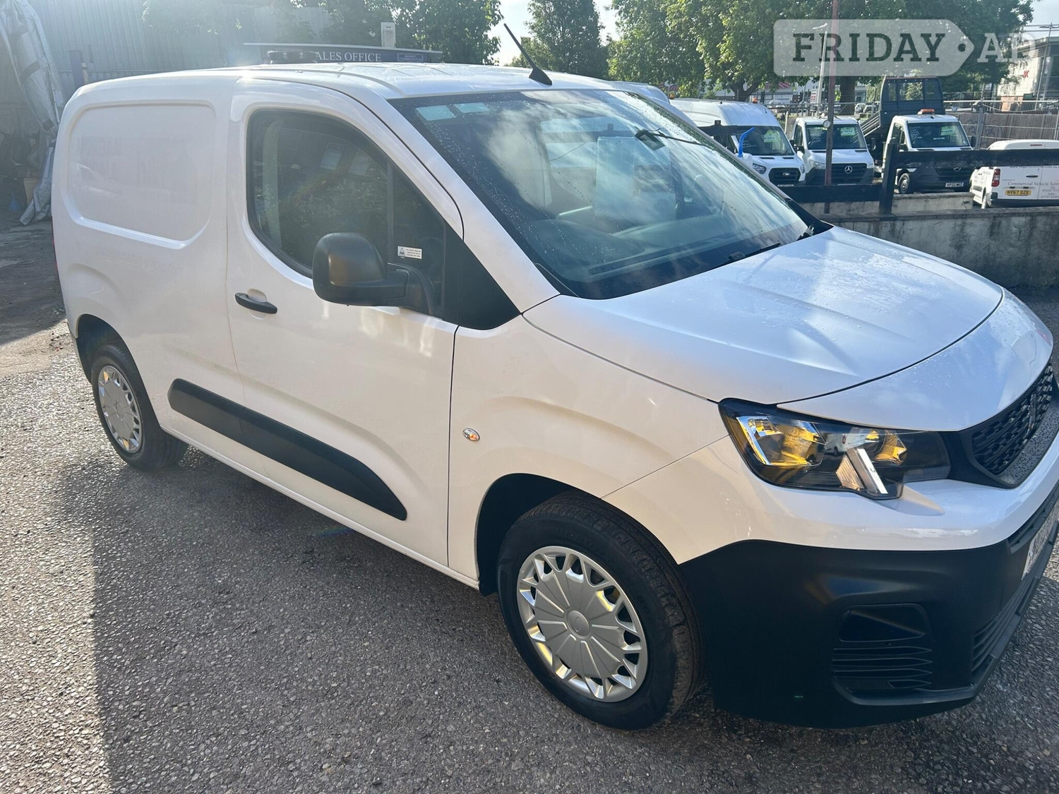Peugeot Partner 2020 - Vans & Commercial Vehicles in Rochester