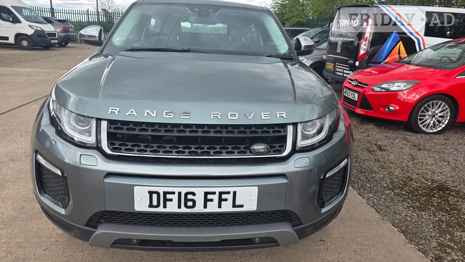 [ berth ]Land Rover Range Rover Evoque