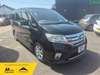 Nissan Elgrand 2012