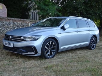 Volkswagen Passat 2023