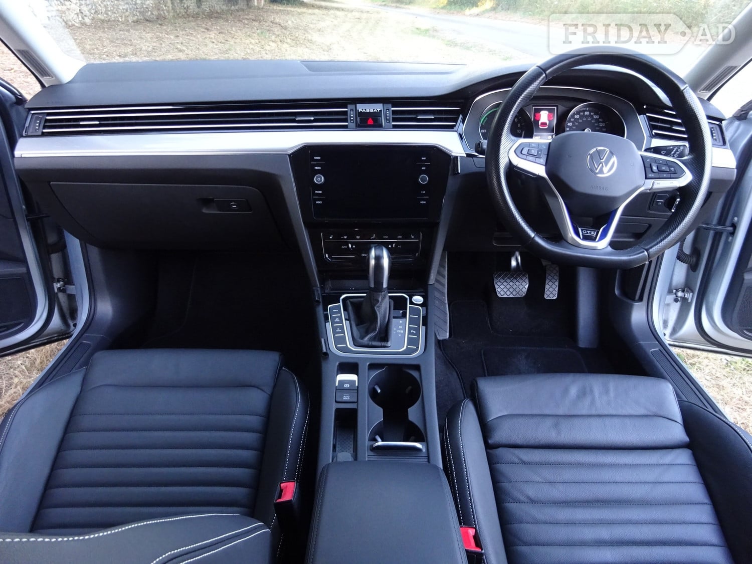 [ berth ]Volkswagen Passat