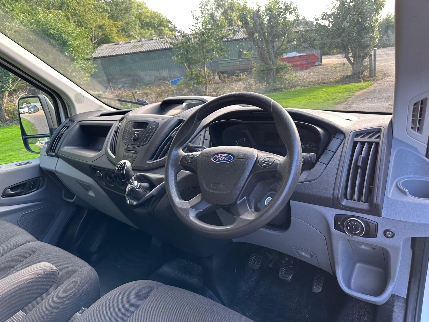 [ berth ]Ford Transit