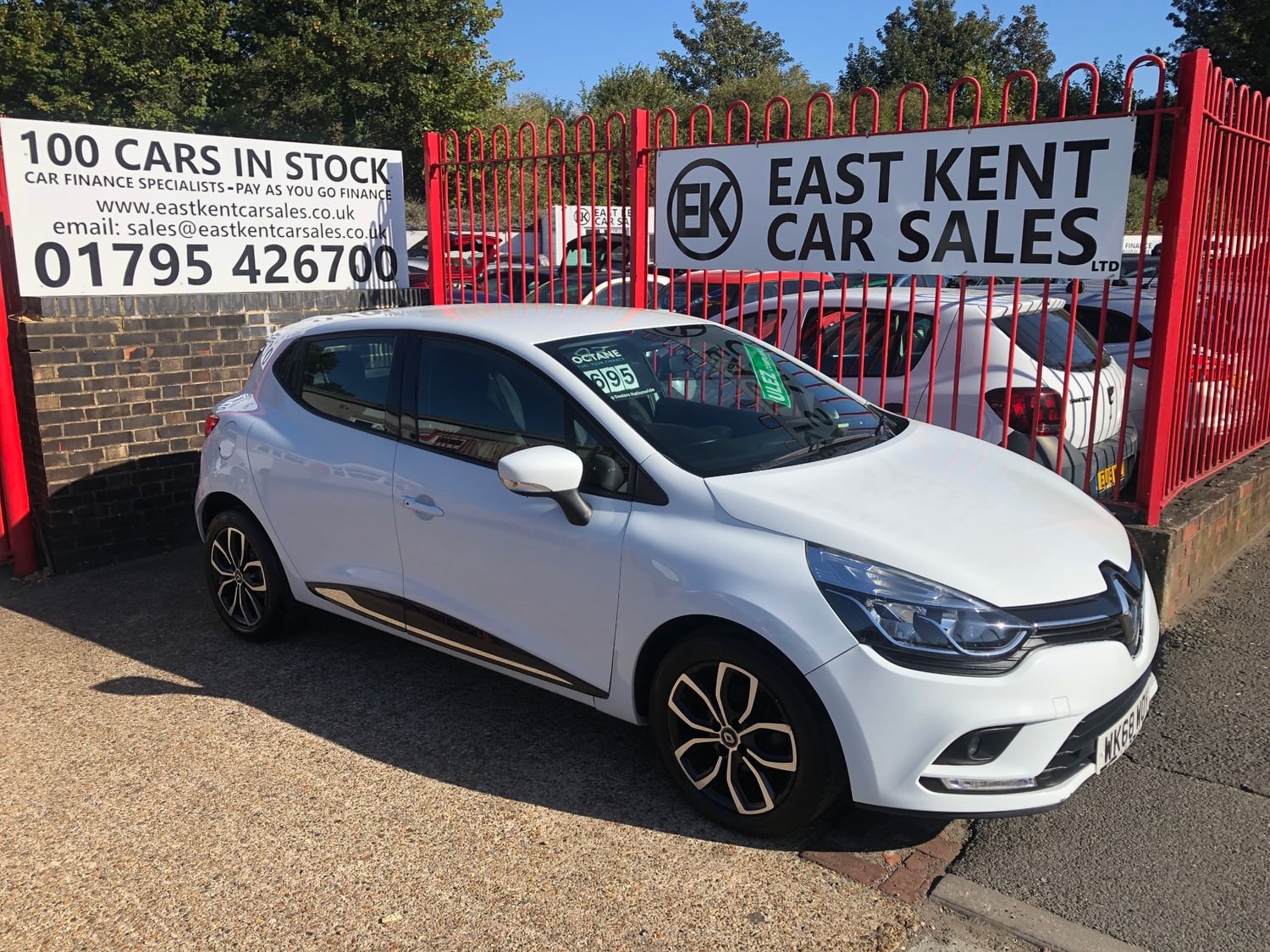 Renault Clio 2018 - Cars in Sittingbourne
