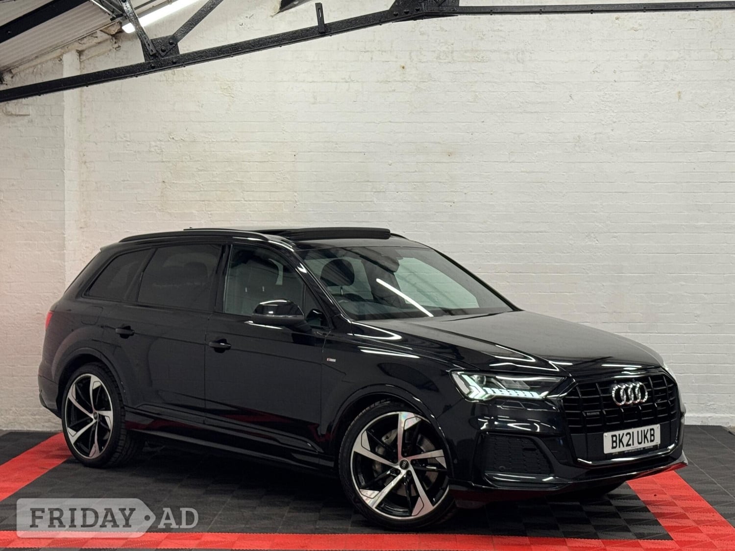 Audi Q7 2021 in Birmingham