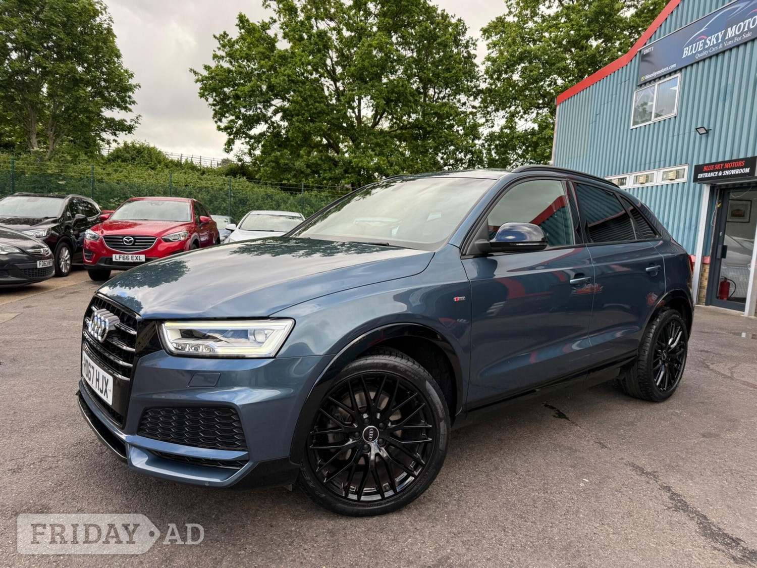 Audi Q3 2017 in Barnet