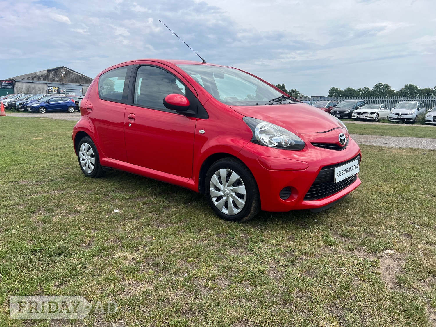 Toyota Aygo 2014 in Havering