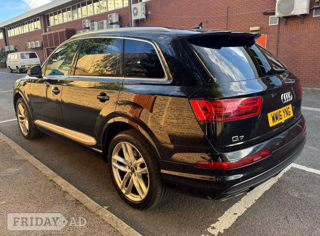 Audi Q7 2016 - Cars in Uxbridge