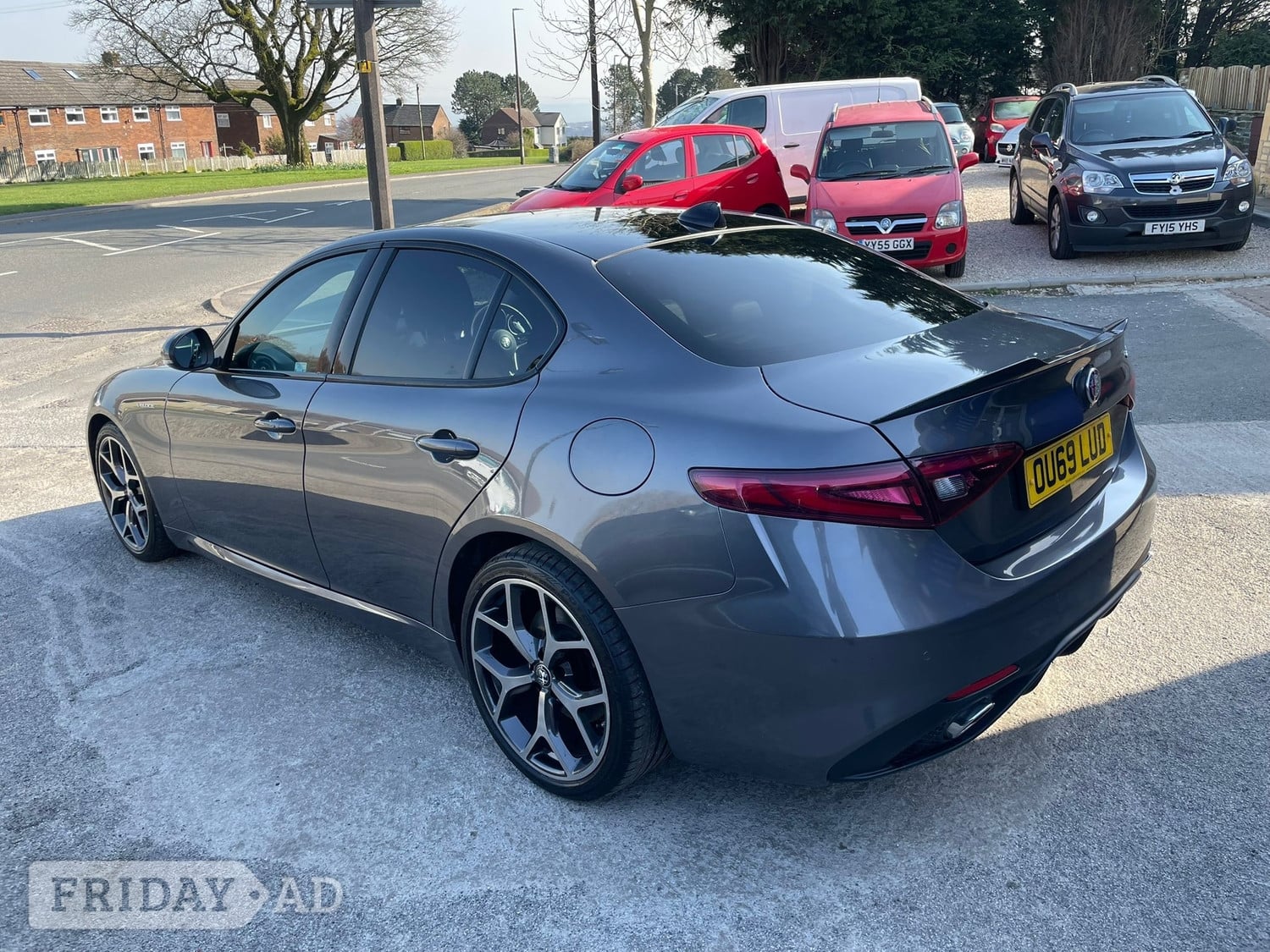 Alfa Romeo Giulia 2019 - Cars