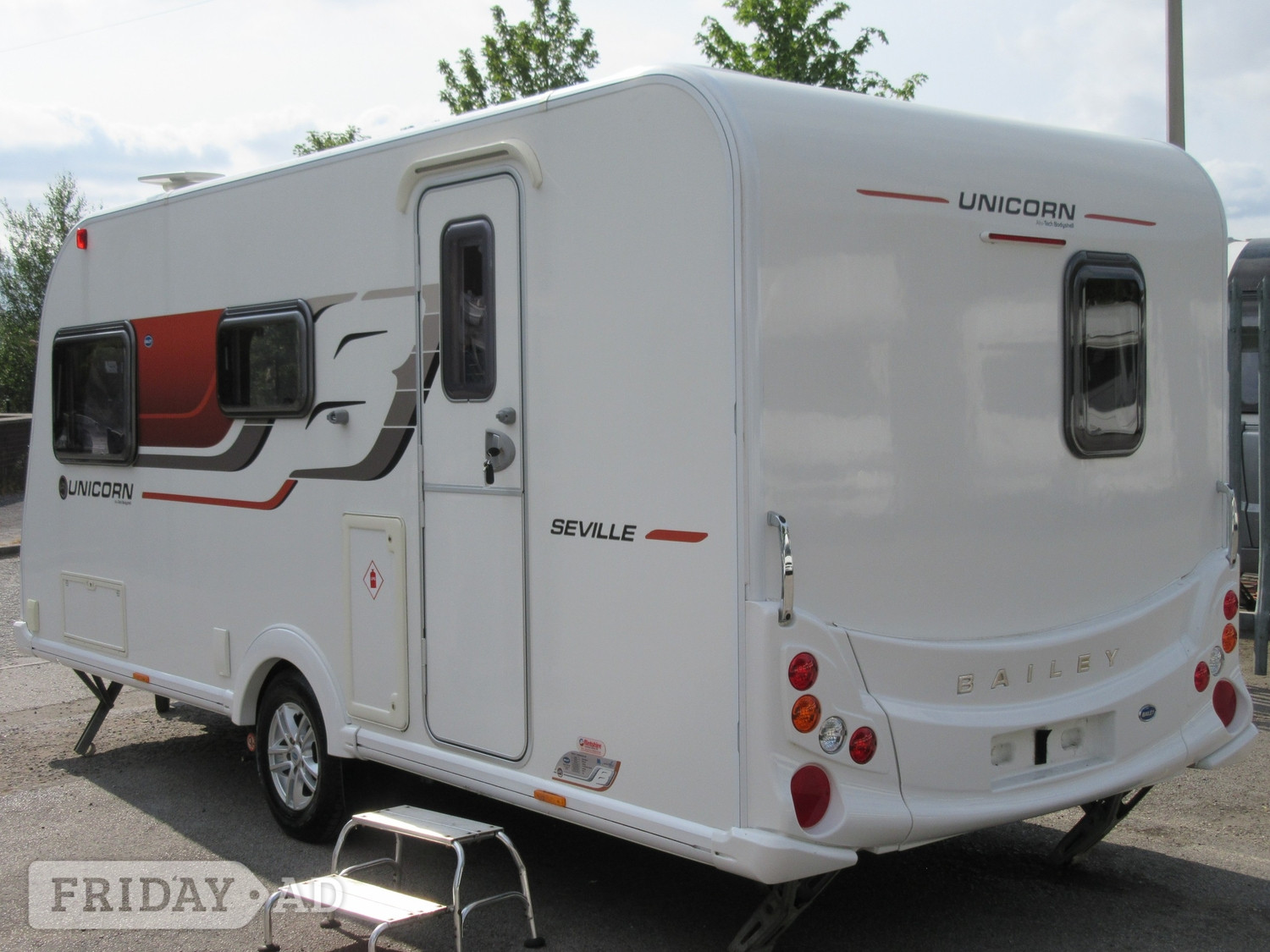 [ berth ]Bailey Unicorn Seville
