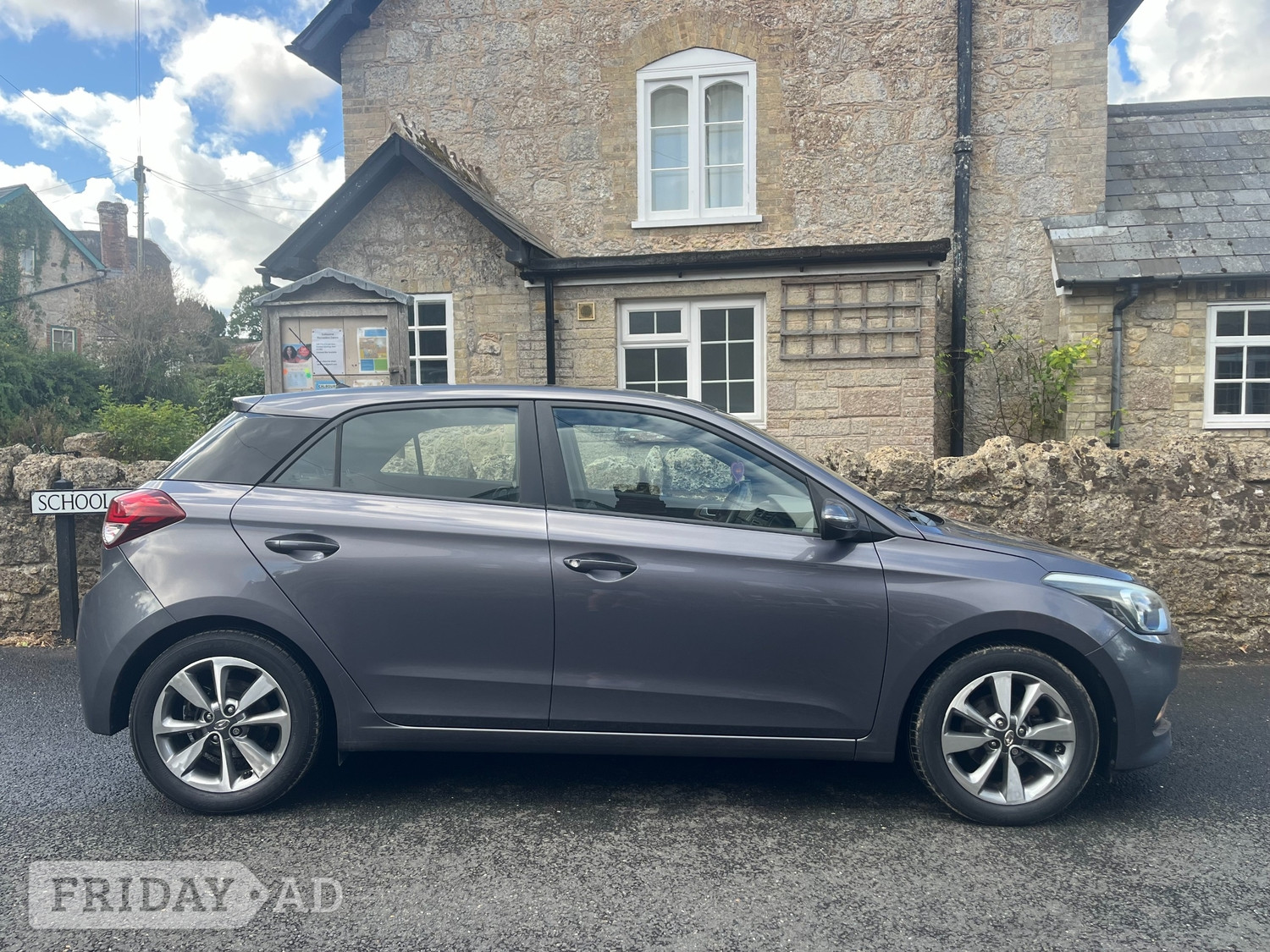 Hyundai i20 Newport