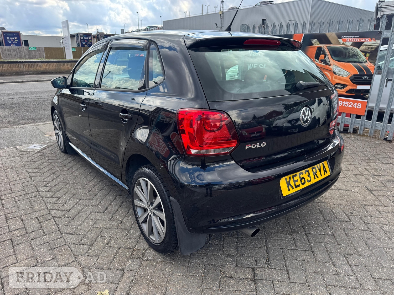 [ berth ]Volkswagen Polo