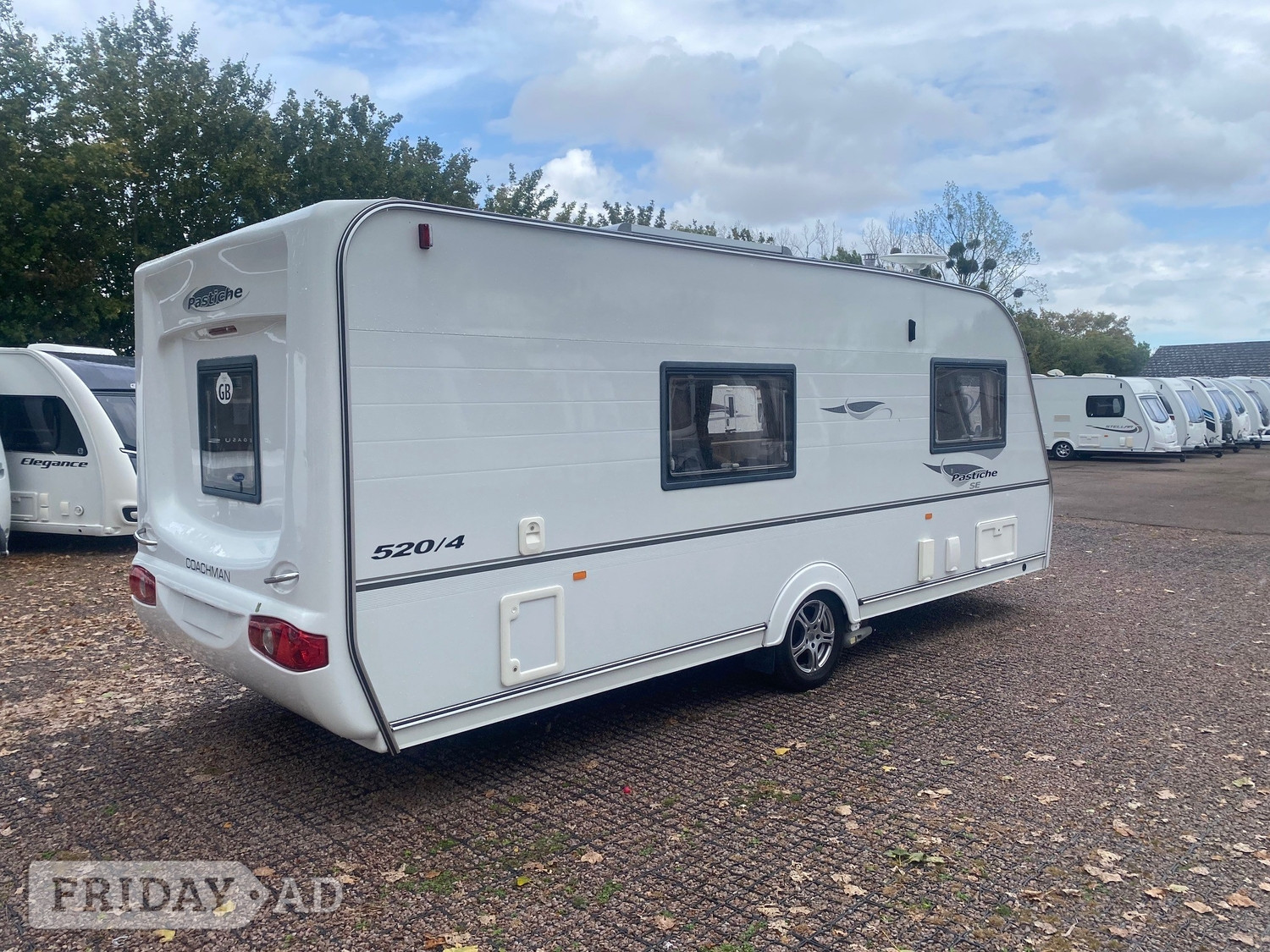 [ berth ]Coachman Pastiche 520