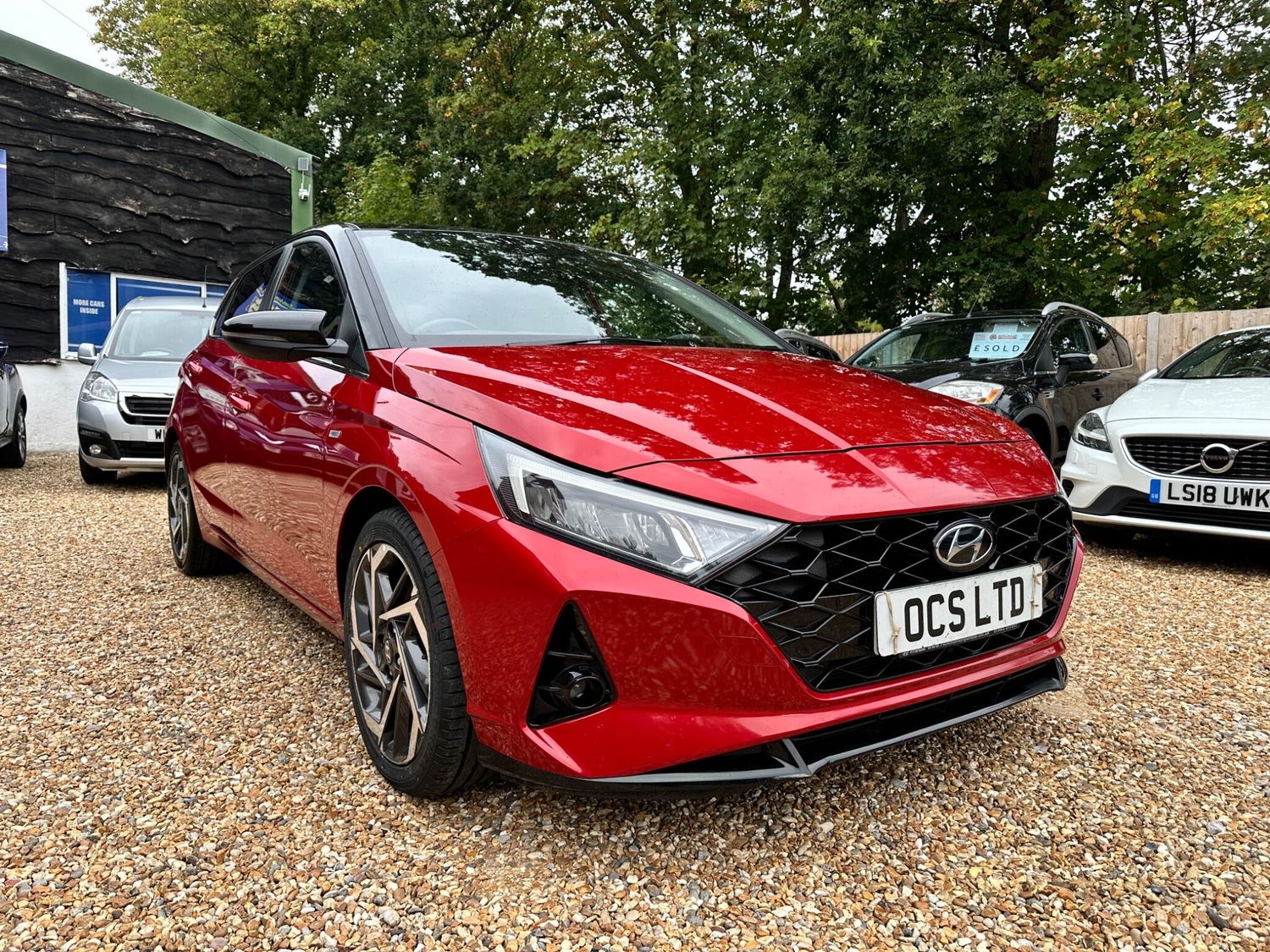 Hyundai i20 Hook