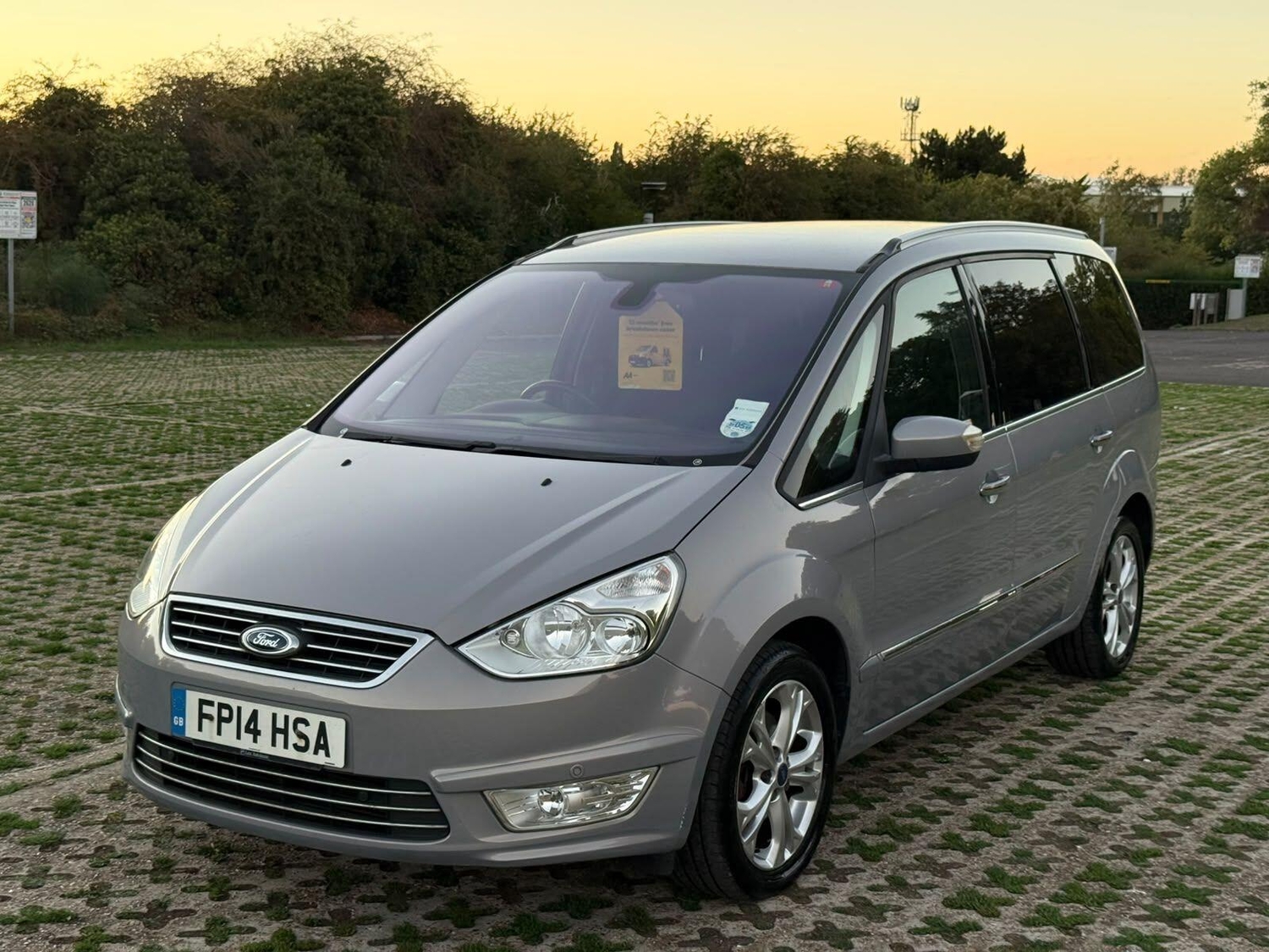 [ berth ]Ford Galaxy