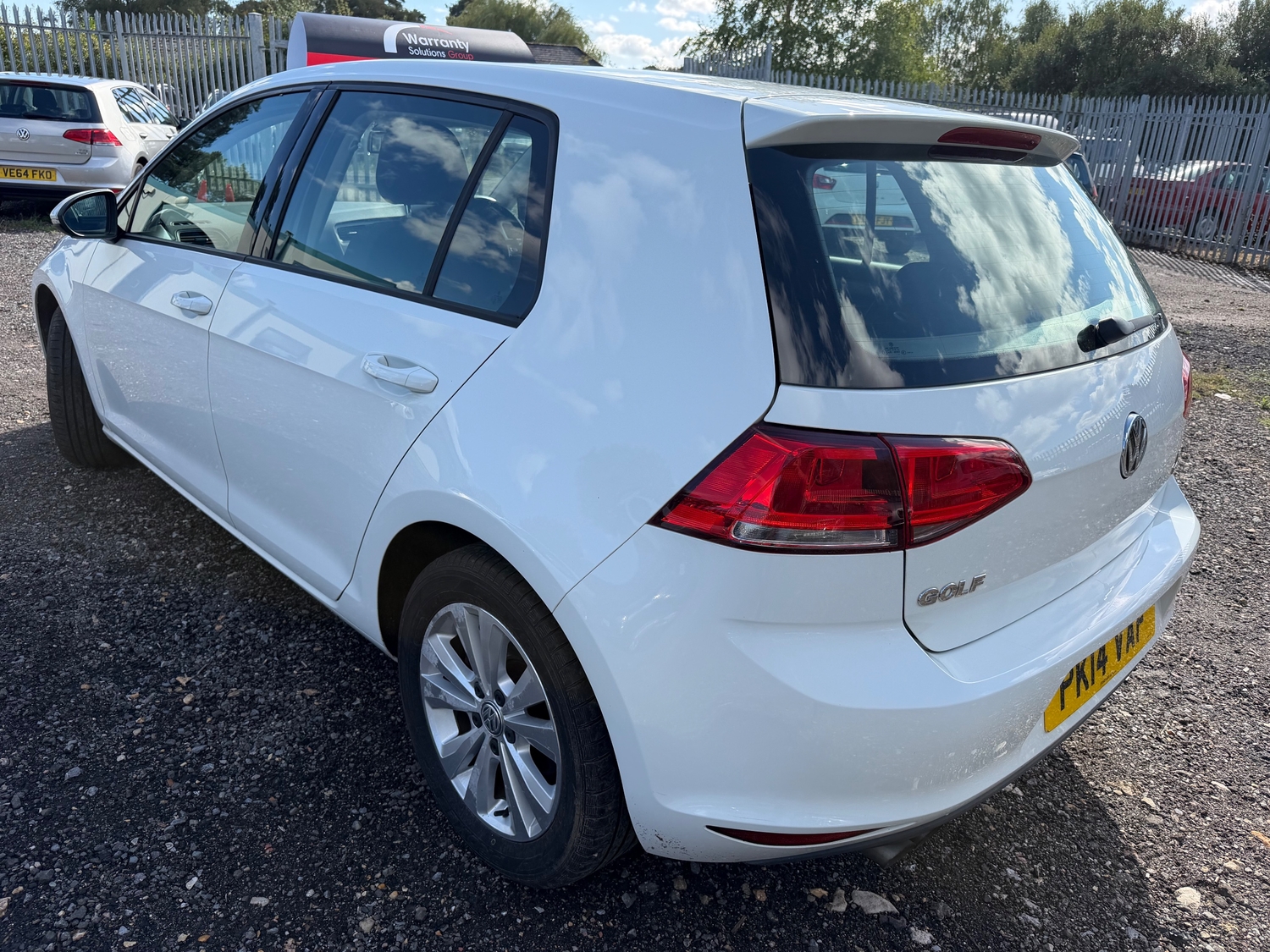 Volkswagen Golf 2014 - Cars
