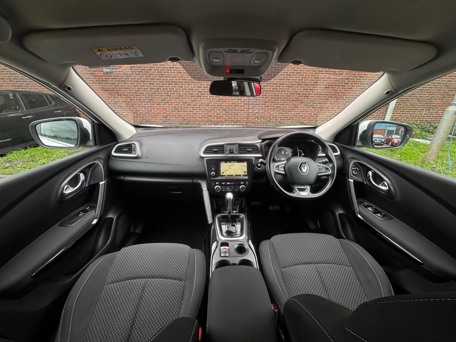 [ berth ]Renault Kadjar