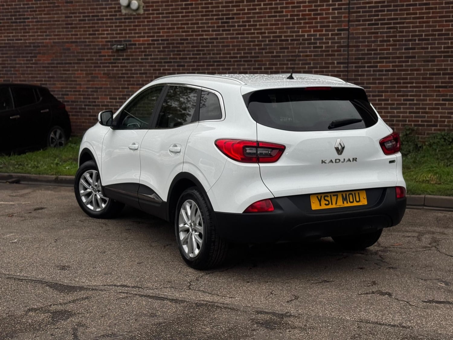 Renault Kadjar 2017 - Cars in Leeds