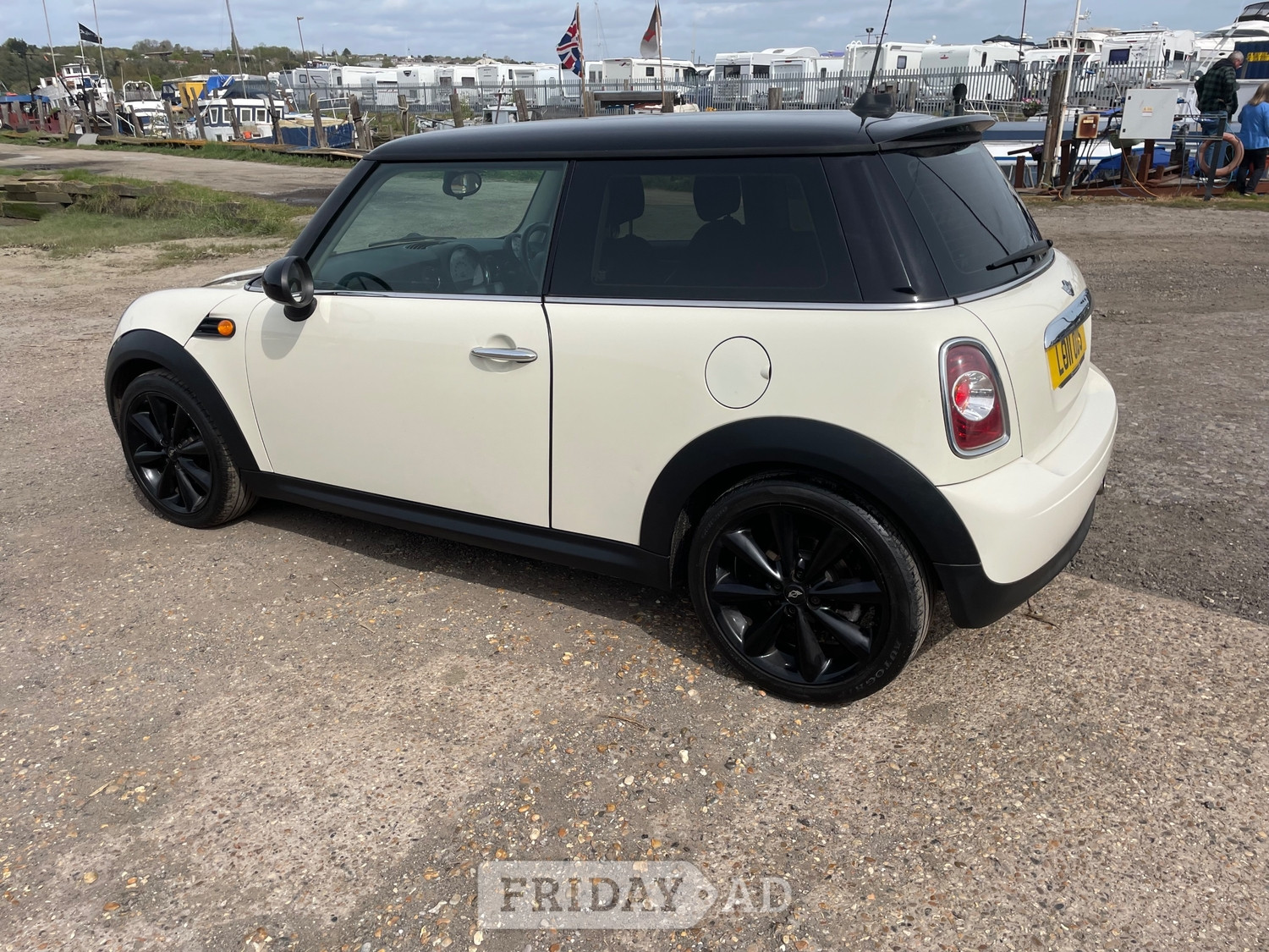 Mini Hatch 2011 - Cars