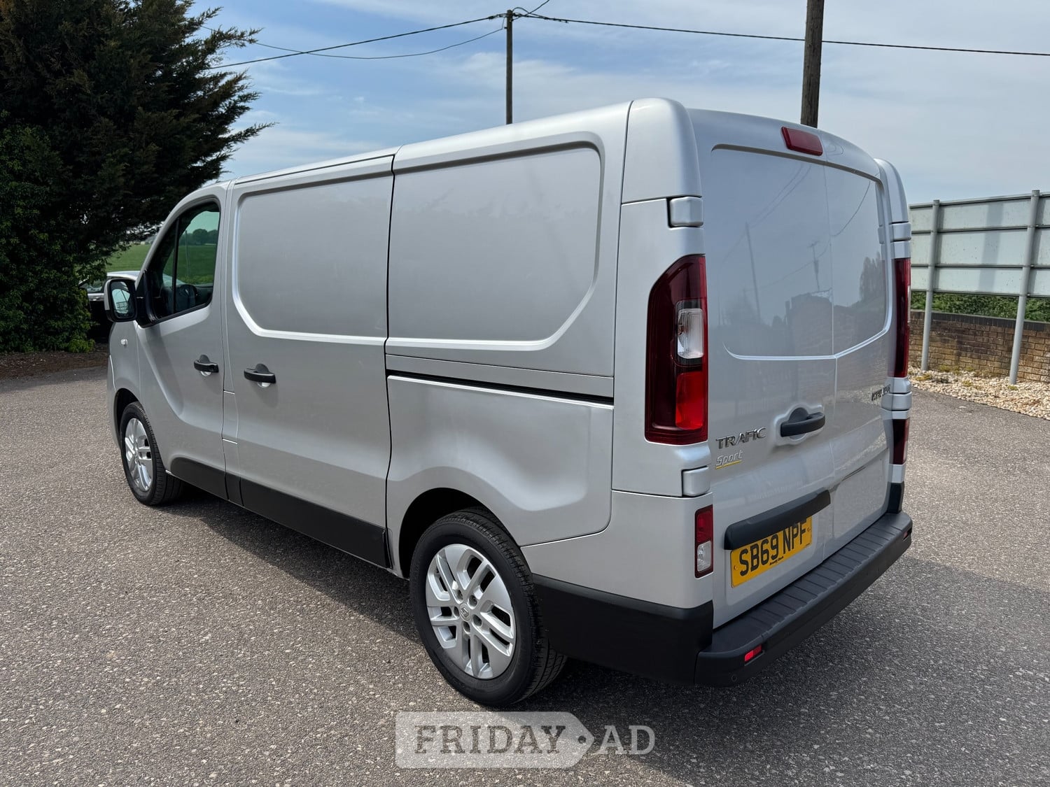 Renault Trafic 2019 - Vans & Commercial Vehicles in Faversham