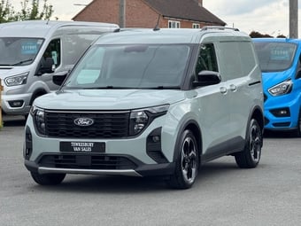 Ford Transit Courier 2025