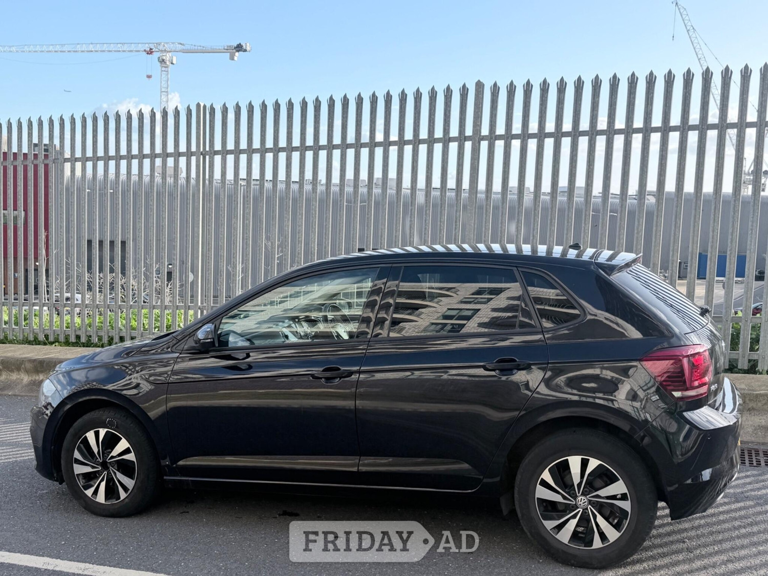 Volkswagen Polo 2020 - Cars