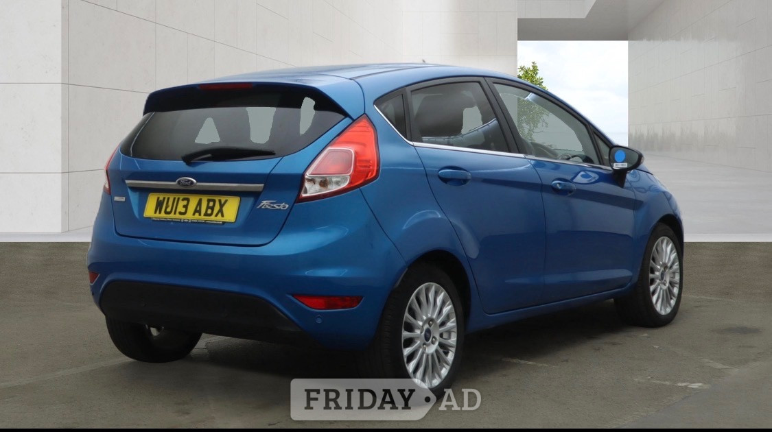 [ berth ]Ford Fiesta