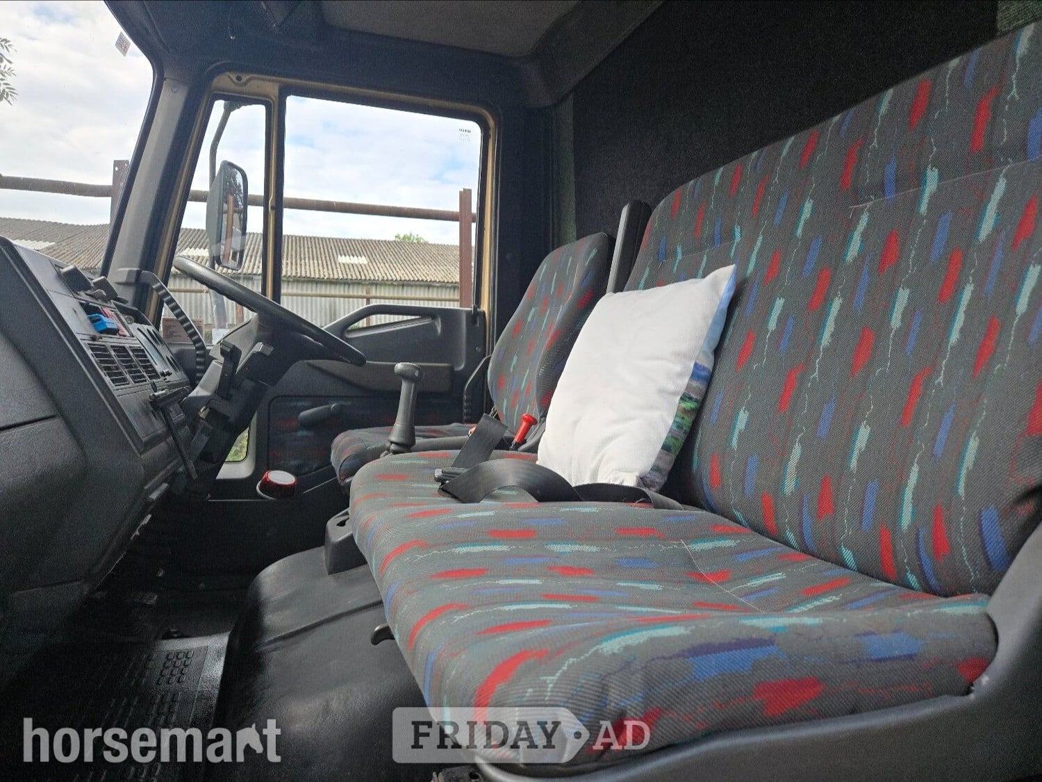 Minster  Iveco Horsebox - Trailers & Horseboxes
