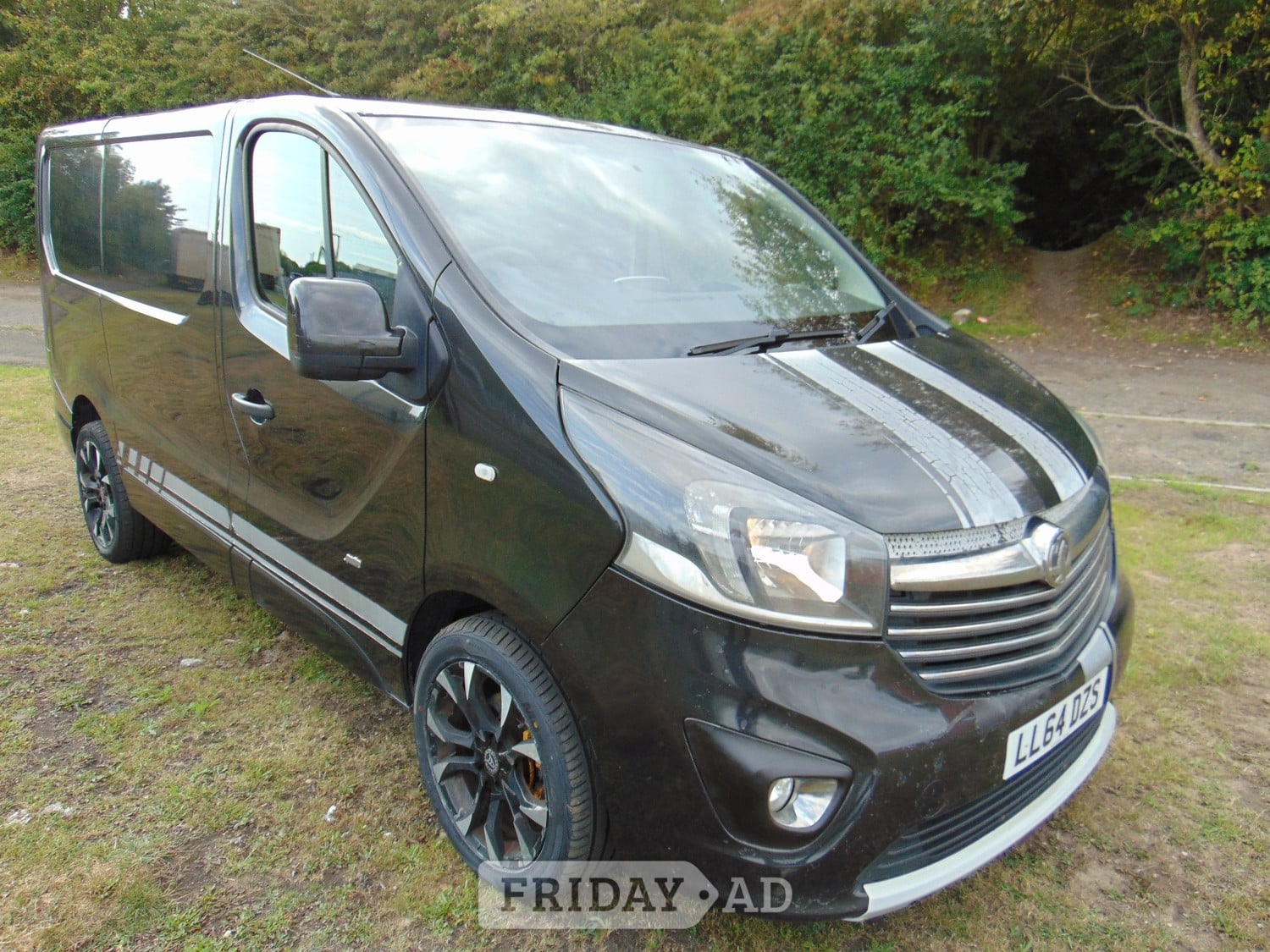 Vauxhall Vivaro 2015 in Ashington