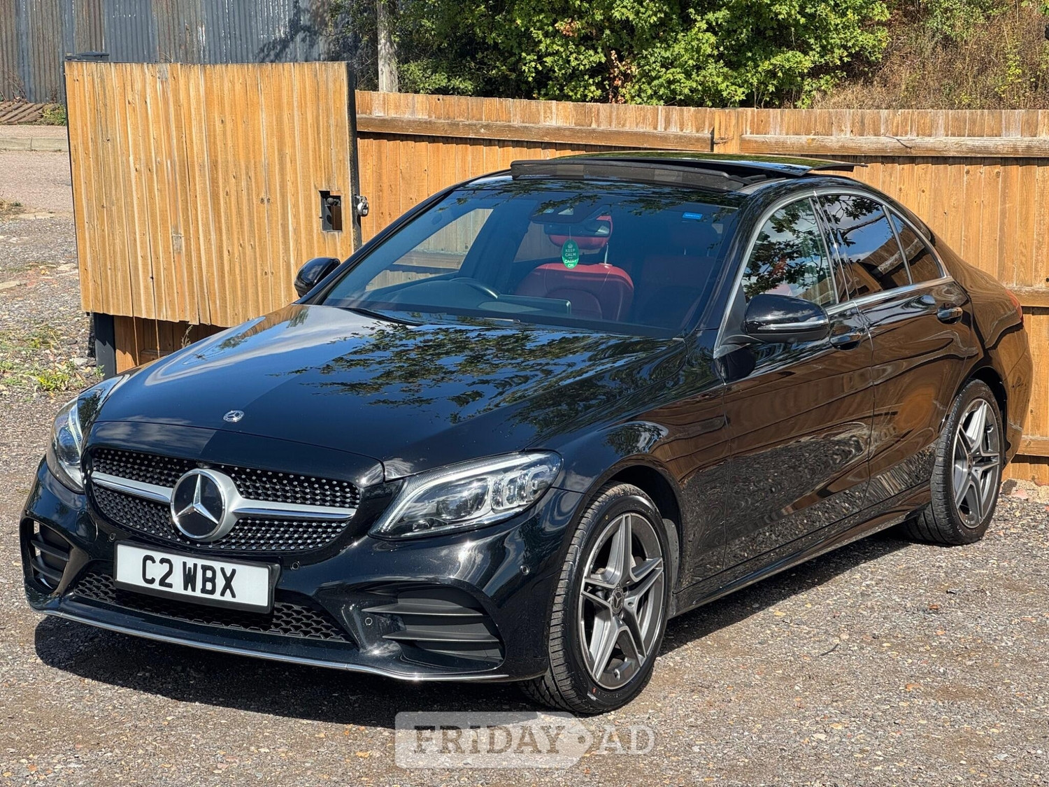 [ berth ]Mercedes-Benz C Class