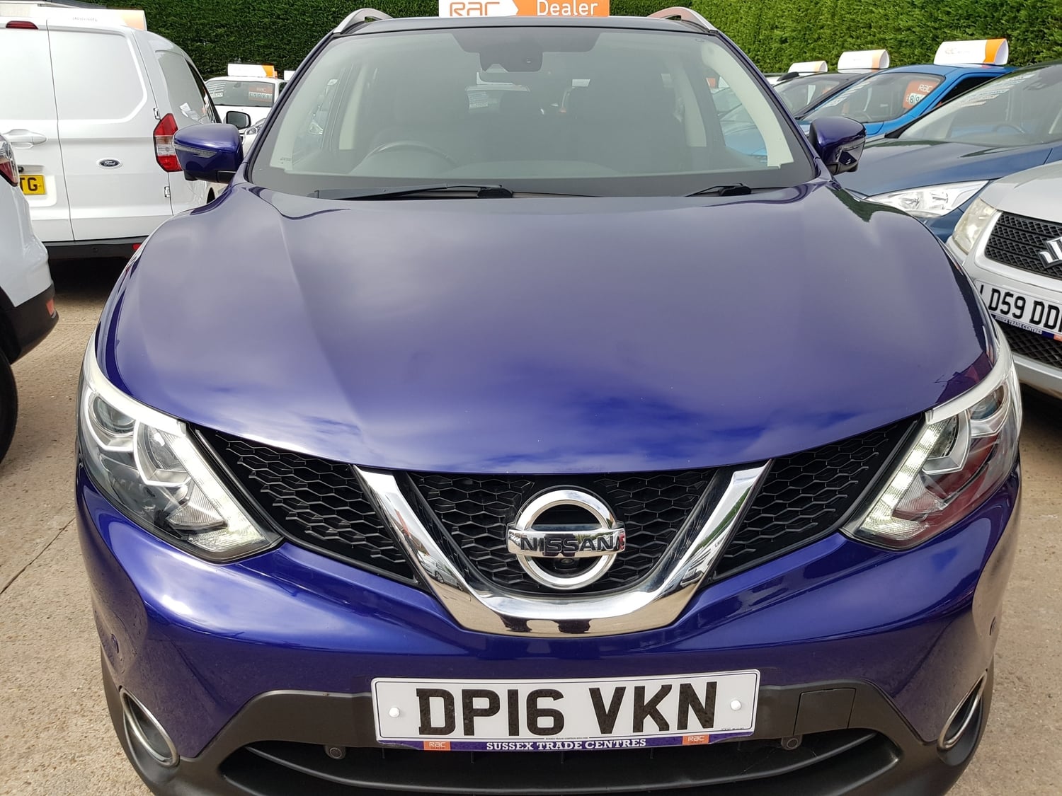 Nissan Qashqai 2016 - Cars
