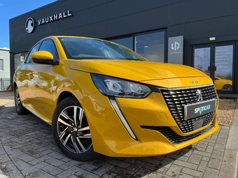 Peugeot 208 2021