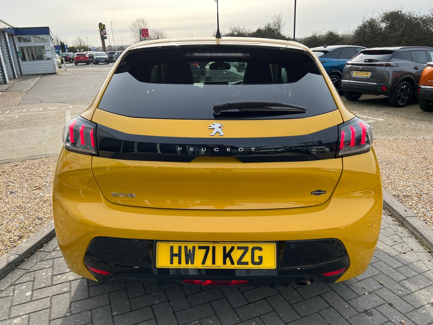 Peugeot 208 2021 - Cars