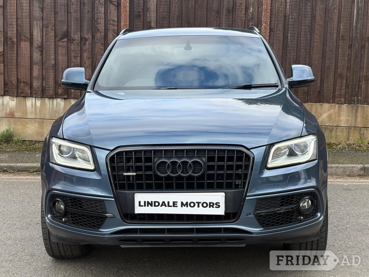 Audi Q5 Oldham