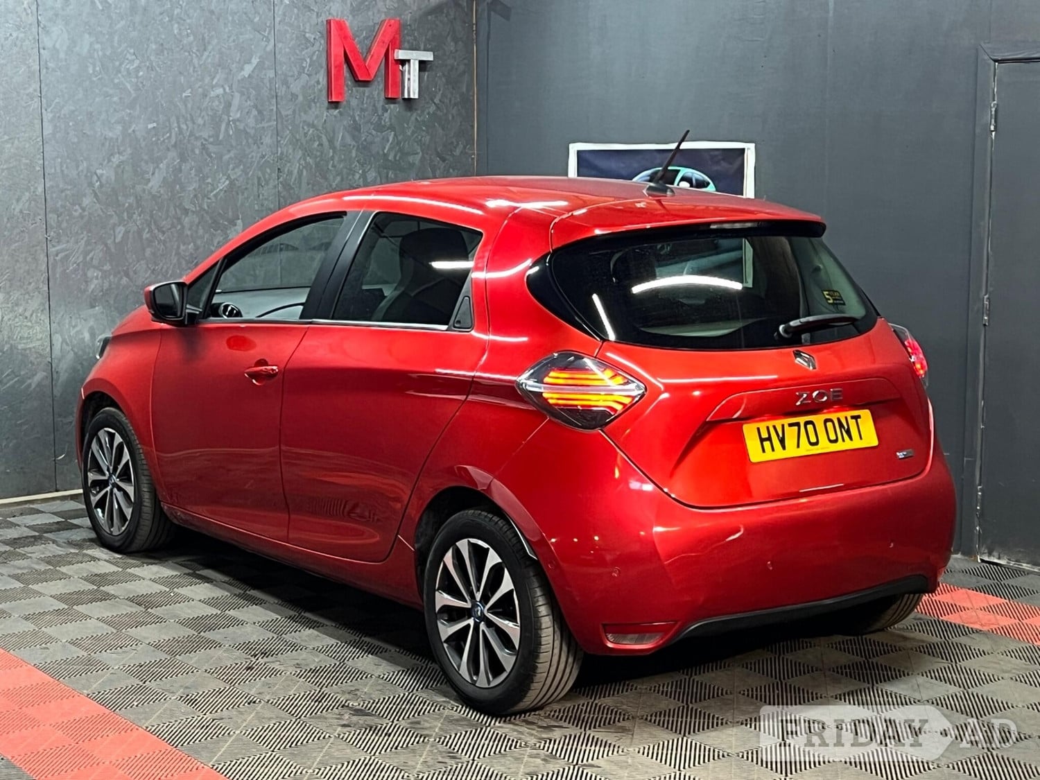 [ berth ]Renault Zoe