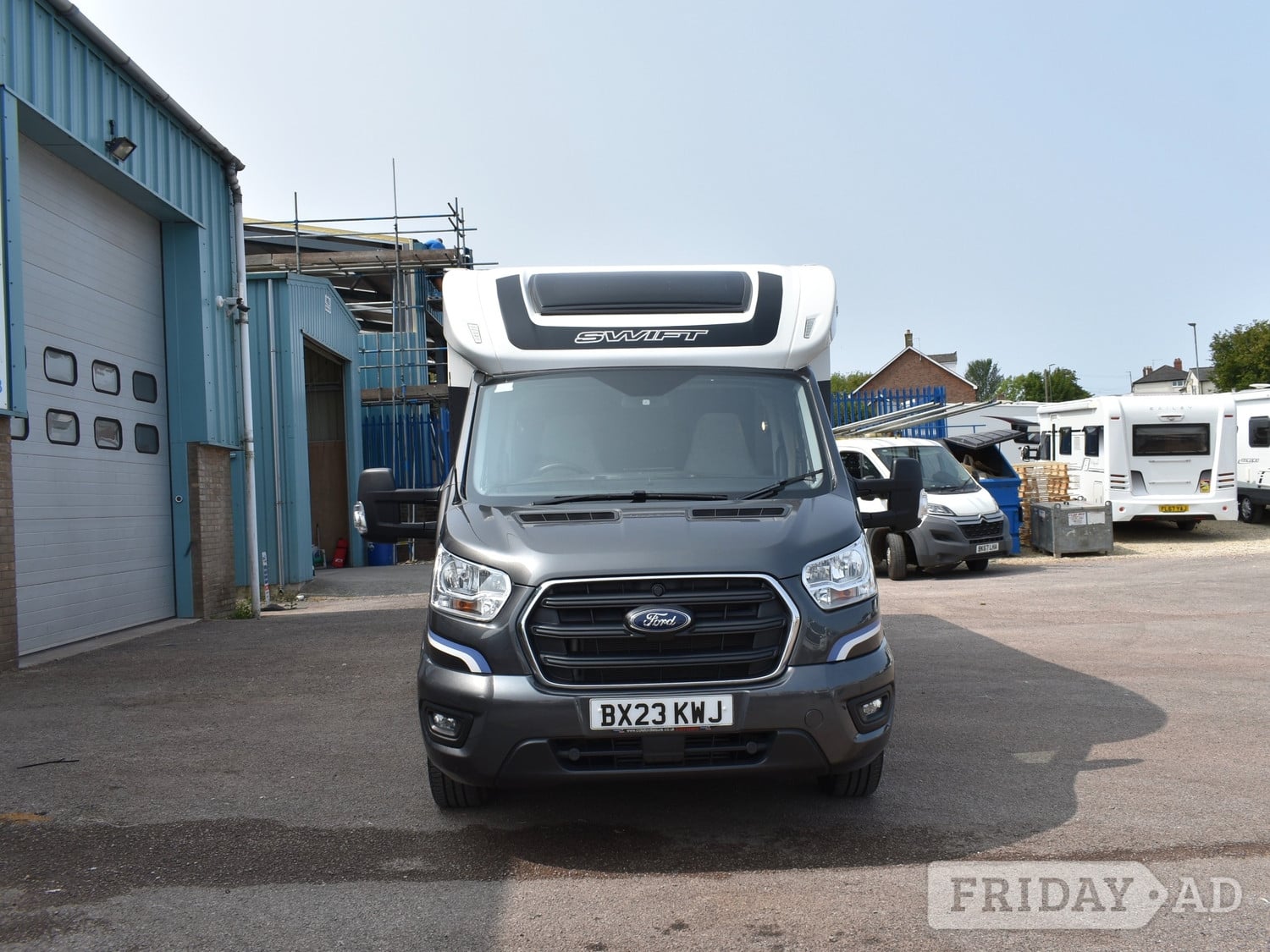 [ berth ]Swift Voyager 594