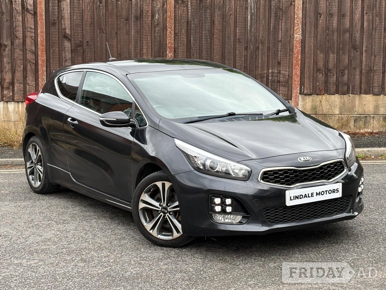 Kia Pro Ceed 2015 in Oldham