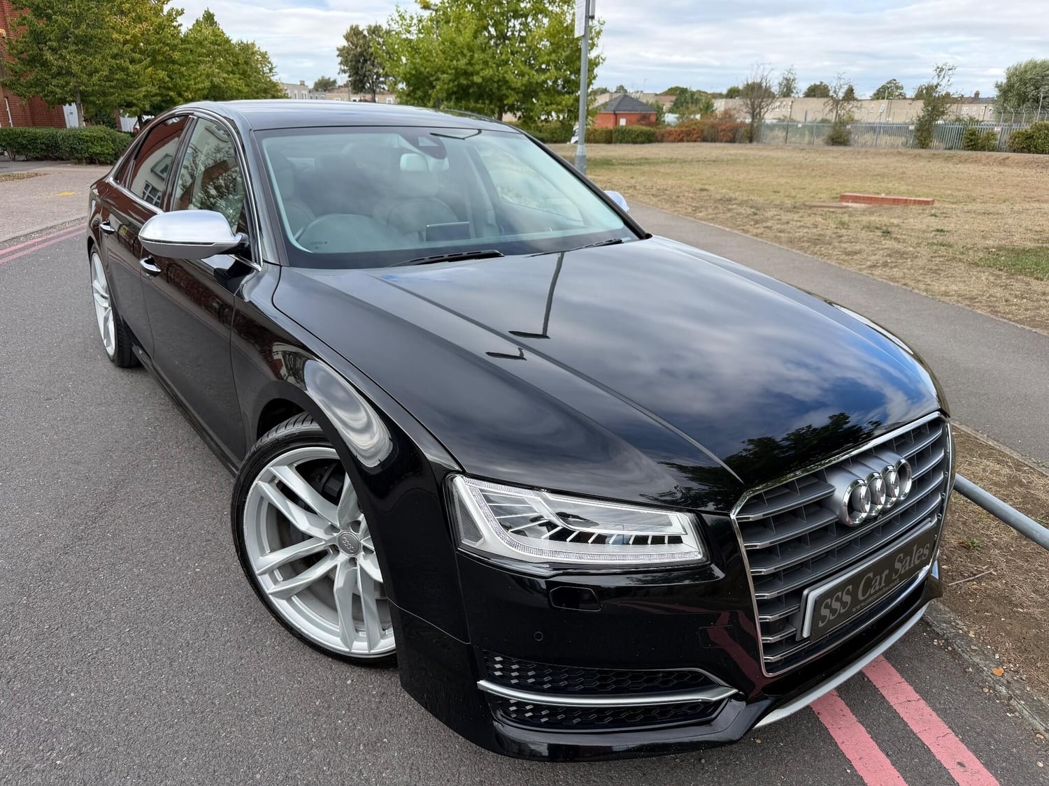 Audi S8 2016 in Wandsworth