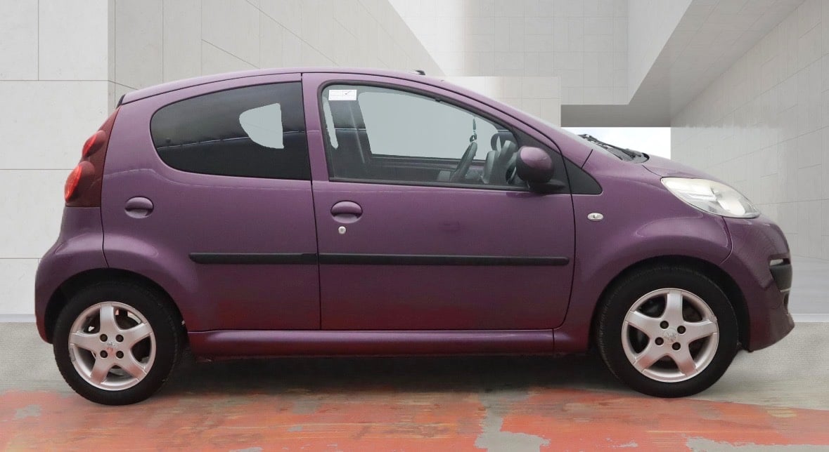 Peugeot 107 2013 - Cars