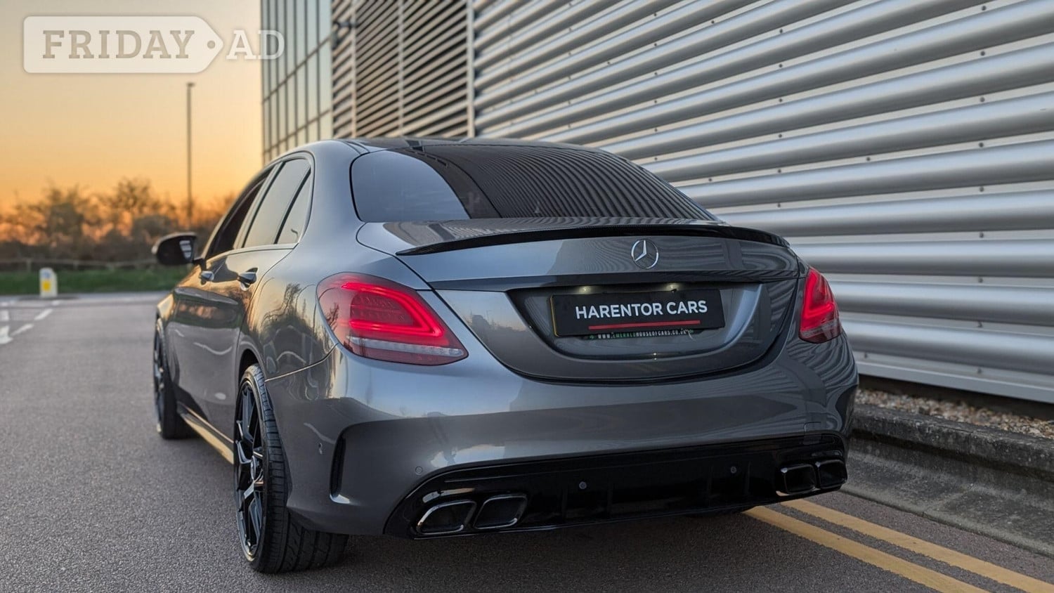 [ berth ]Mercedes-Benz C Class