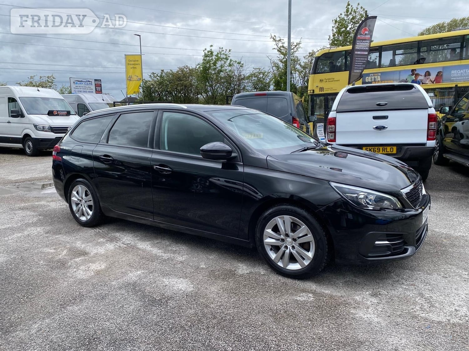 Peugeot 308 SW 2018 - Cars in Manchester