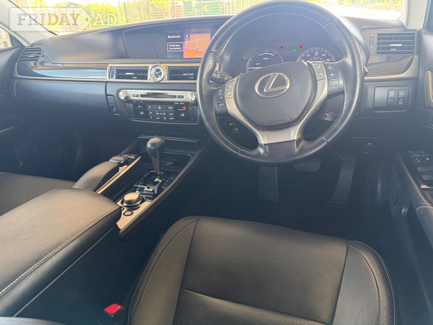 [ berth ]Lexus GS