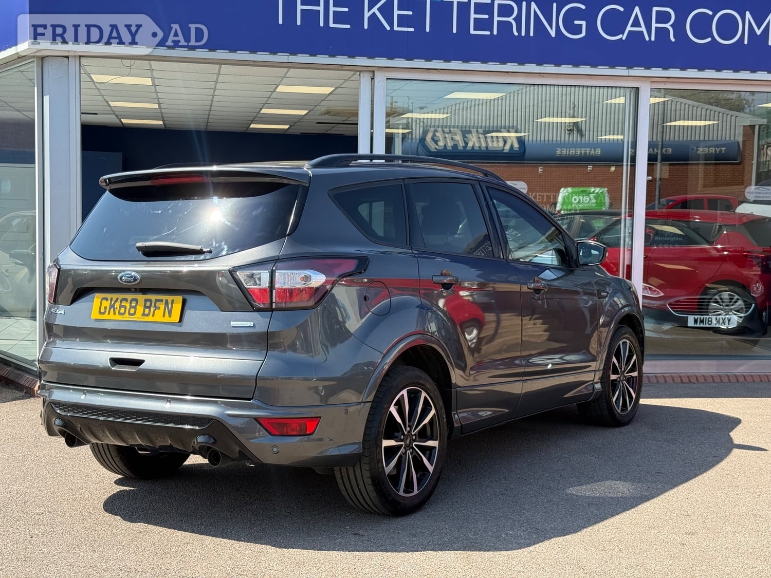[ berth ]Ford Kuga