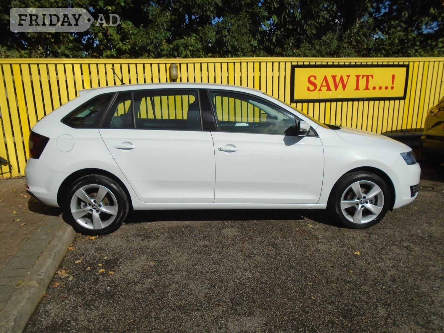 [ berth ]Skoda Rapid Spaceback