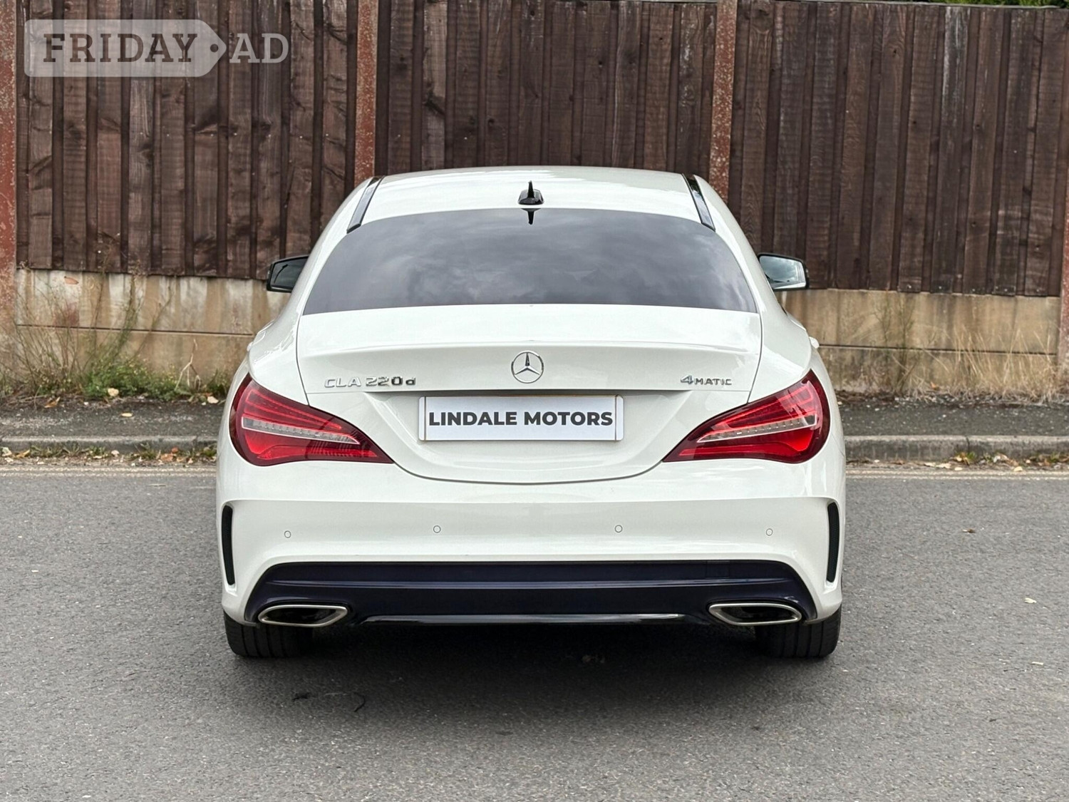 [ berth ]Mercedes-Benz CLA Class