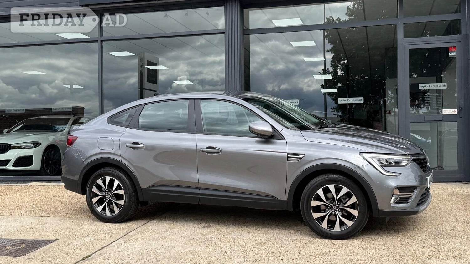 Renault Arkana 2022 - Cars in Ipswich