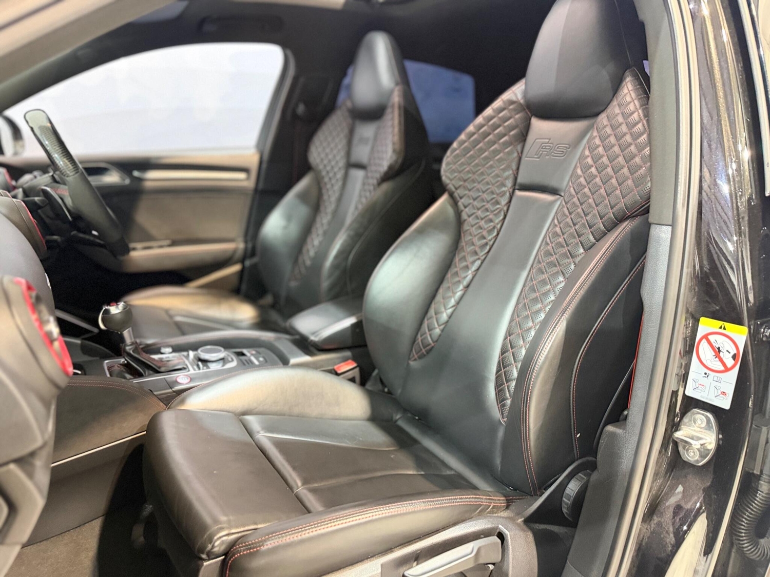 [ berth ]Audi RS3