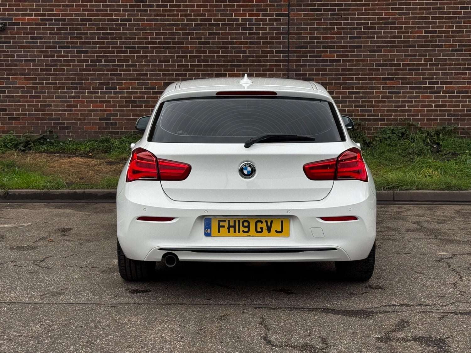 BMW 1 Series 2019 - Cars